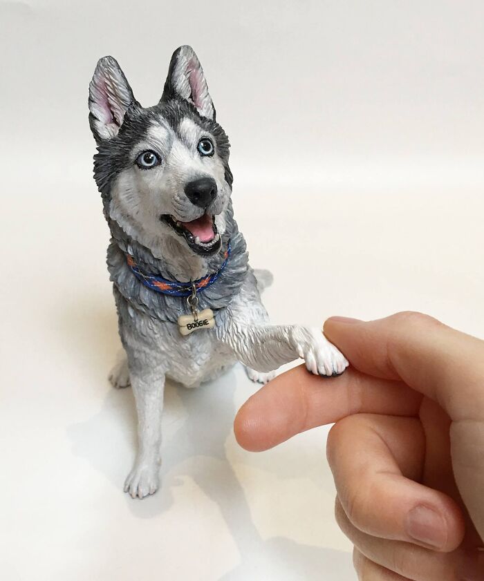 22 New Hyperrealistic Sculptures Of Pets Entirely Handmade By This Artist
