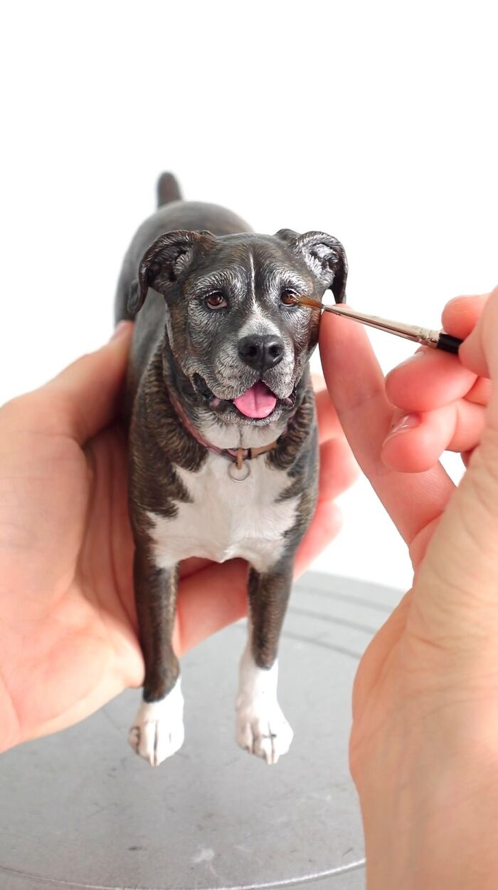 22 New Hyperrealistic Sculptures Of Pets Entirely Handmade By This Artist
