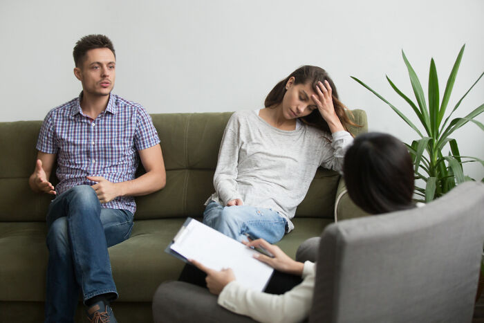 37 Divorce Stories That Show Just How Cruel People Can Be To Someone They Once Loved 37 Divorce Stories That Show Just How Cruel People Can Be To Someone They Once Loved