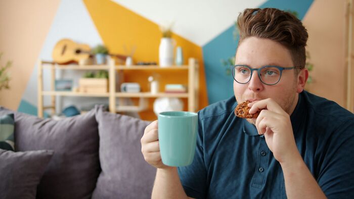 76 People Who Were So Weird At Work That Their Colleagues Still Can&rsquo;t Forget Them