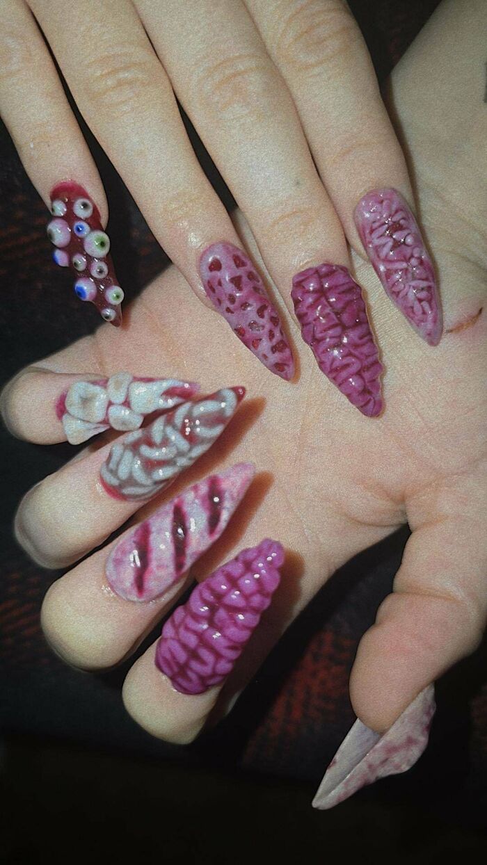 81 Creations That Are Awful To Look At But Far Too Well-Made To Ignore 81 Creations That Are Awful To Look At But Far Too Well-Made To Ignore