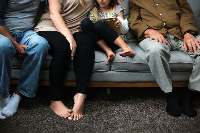 56 Infidelity Stories So Cruel They Sound Almost Too Awful To Be Real