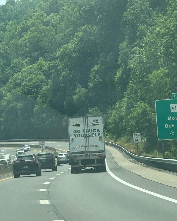 50 Truckers Who Turned Their Vehicles Into Giant Moving Jokes