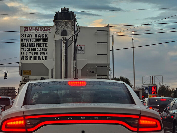 50 Truckers Who Turned Their Vehicles Into Giant Moving Jokes