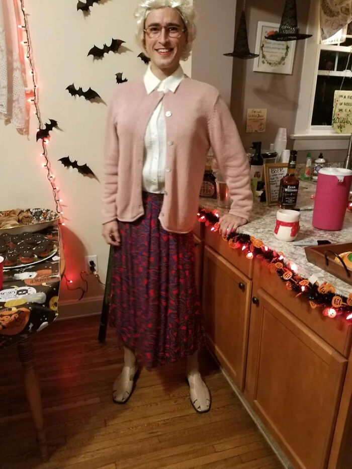 104 Cool Halloween Costume Ideas From People Who Left It To The Eleventh Hour 104 Cool Halloween Costume Ideas From People Who Left It To The Eleventh Hour