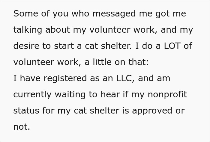 Hotel Tells Employee To Not Bring Untrained Dog To Work, She Calls Them “Satanic Reptilian Illuminati”