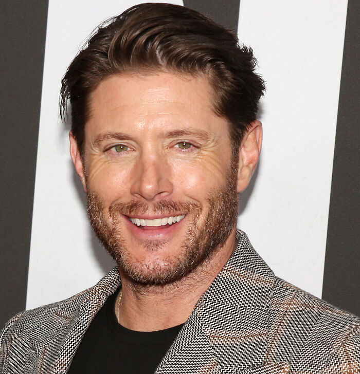 Hollywood Heartthrob Hit With Furious Backlash Over “Disgusting” Joke About Amber Heard Lawsuit