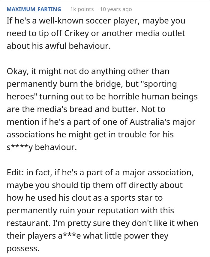 Broke Guy Humiliated In Public By Wealthy Buddies, Decides He Needs New Friends As They Call It &ldquo;Banter&rdquo;
