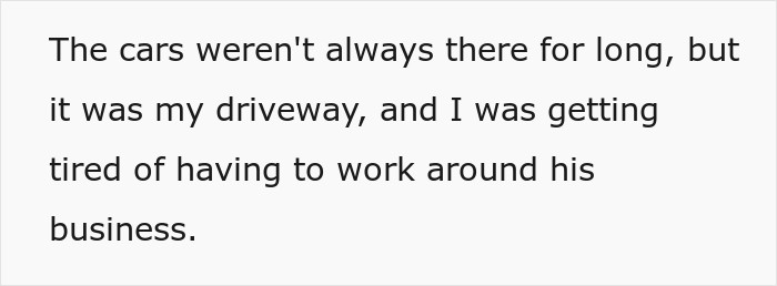 Guy Gets Tired Of Hosting Neighbor&rsquo;s Customers For Free, Slaps A $10 Parking Price Tag On His Driveway