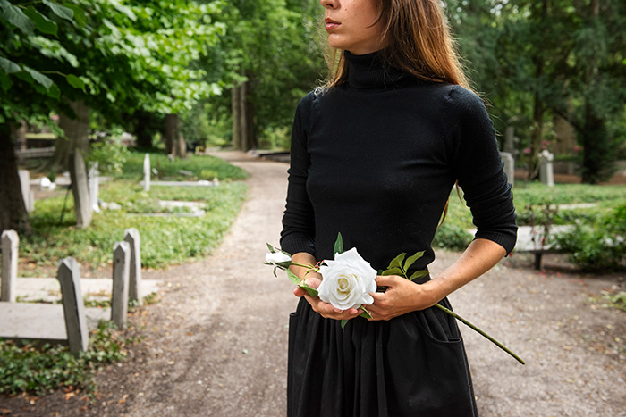 Woman Spends Days Before Her Ex’s Funeral Uncovering Layer After Layer Of Lies She Never Saw Coming Woman Spends Days Before Her Ex’s Funeral Uncovering Layer After Layer Of Lies She Never Saw Coming