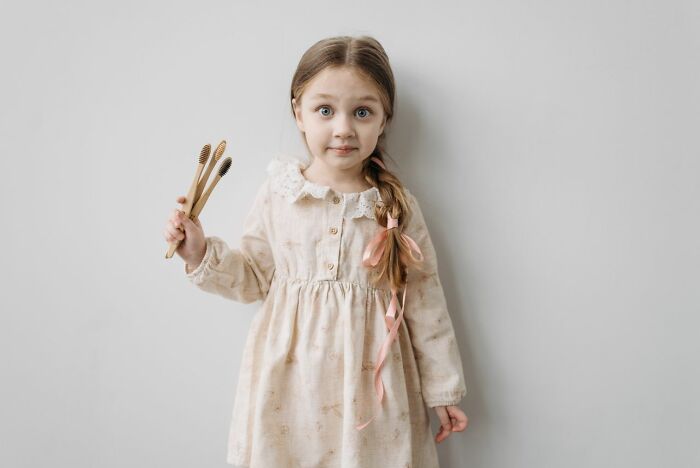 47 Times People Expected Candy While Trick-Or-Treating, But Got Something Very Weird Instead 47 Times People Expected Candy While Trick-Or-Treating, But Got Something Very Weird Instead