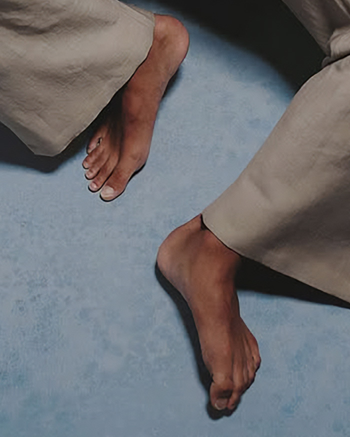 Odd Detail In Star’s ‘Sexiest Man Alive’ Photoshoot Has Fans Questioning His Grooming Habits