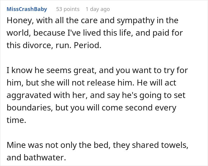 Guy’s Relationship With His Mom Comes With Some Unusual Bedtime Habits, GF Starts Getting The Ick Guy’s Relationship With His Mom Comes With Some Unusual Bedtime Habits, GF Starts Getting The Ick