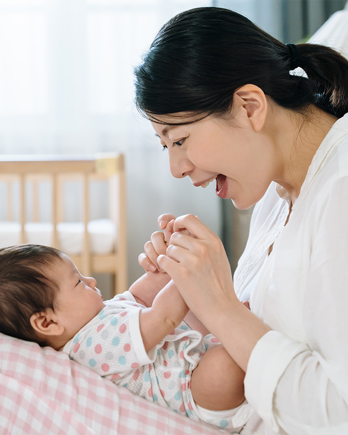 “Beige Mom” Ruthlessly Slammed Online As Doctor Reveals Whether The Risks To Babies Are Real “Beige Mom” Ruthlessly Slammed Online As Doctor Reveals Whether The Risks To Babies Are Real