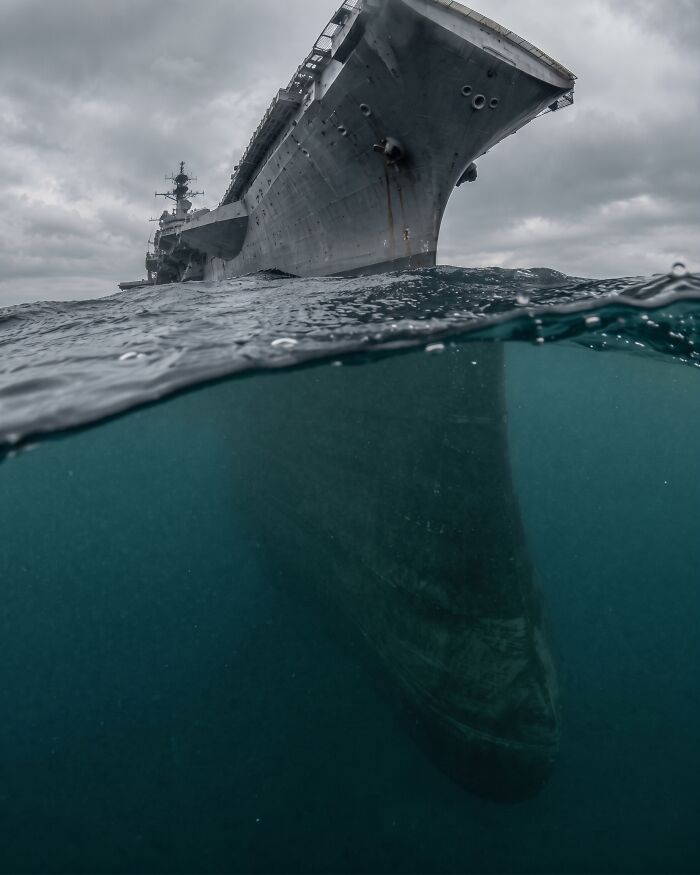 64 Unnerving Photos Of Submerged Objects That Show Why Some People Fear What&rsquo;s Underwater (New Pics)