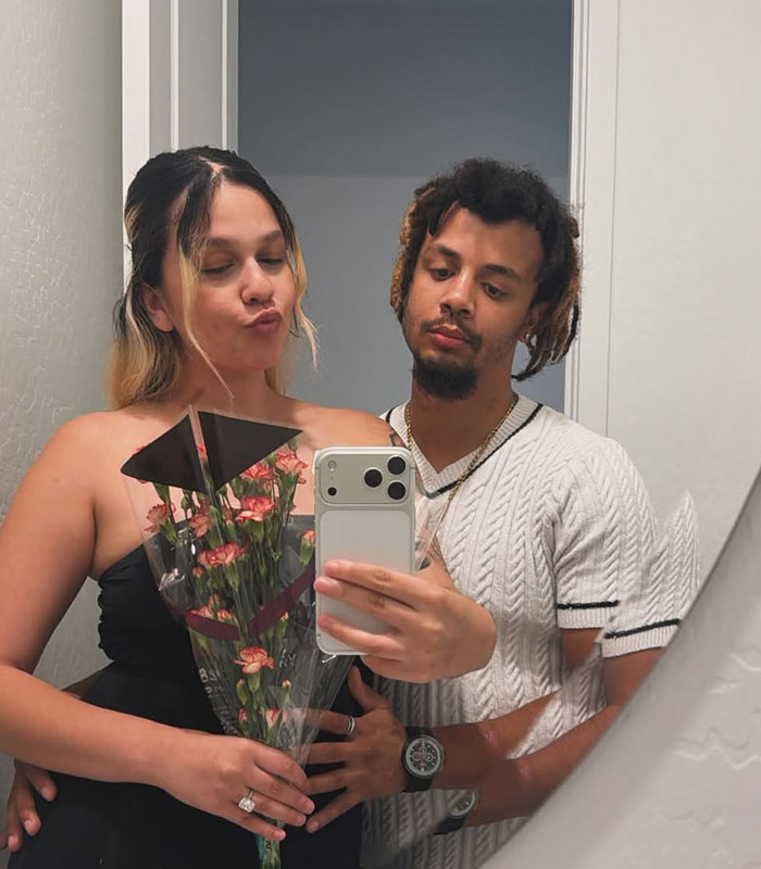 Mom Fights Off Attacker While Her 2 Young Kids Are Home, Then Learns Her Own Fianc&eacute; Recruited Him