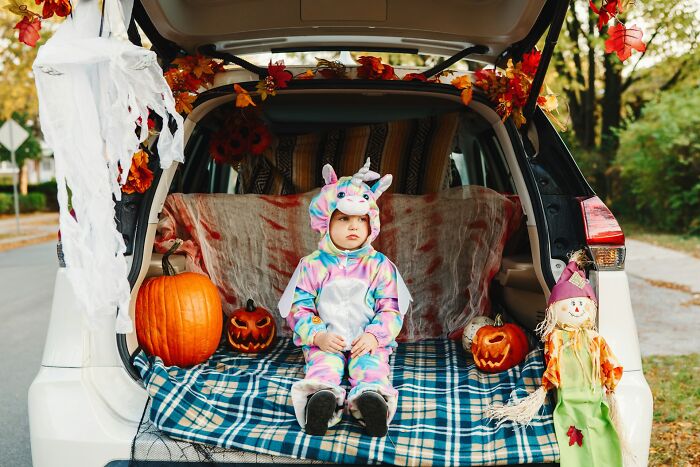 64 Halloween Conflicts That Prove Costumes Aren’t The Only Things That Can Be Scary 64 Halloween Conflicts That Prove Costumes Aren’t The Only Things That Can Be Scary
