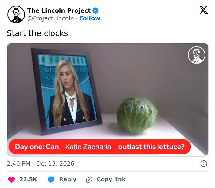 80 Hilarious Tweets People Shared This October That Might Have You Laughing Into Your Pumpkin Latte