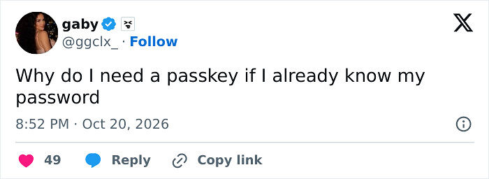 80 Hilarious Tweets People Shared This October That Might Have You Laughing Into Your Pumpkin Latte