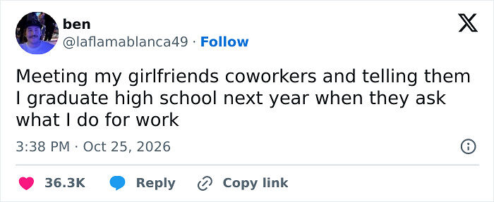 80 Hilarious Tweets People Shared This October That Might Have You Laughing Into Your Pumpkin Latte