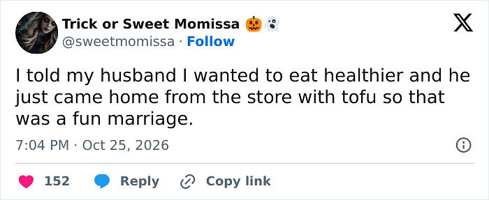 80 Hilarious Tweets People Shared This October That Might Have You Laughing Into Your Pumpkin Latte