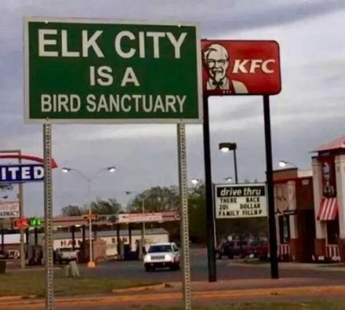 56 Hilarious Ads And Signs That Clearly Missed The Mark, As Shared By This Facebook Group (New Pics)